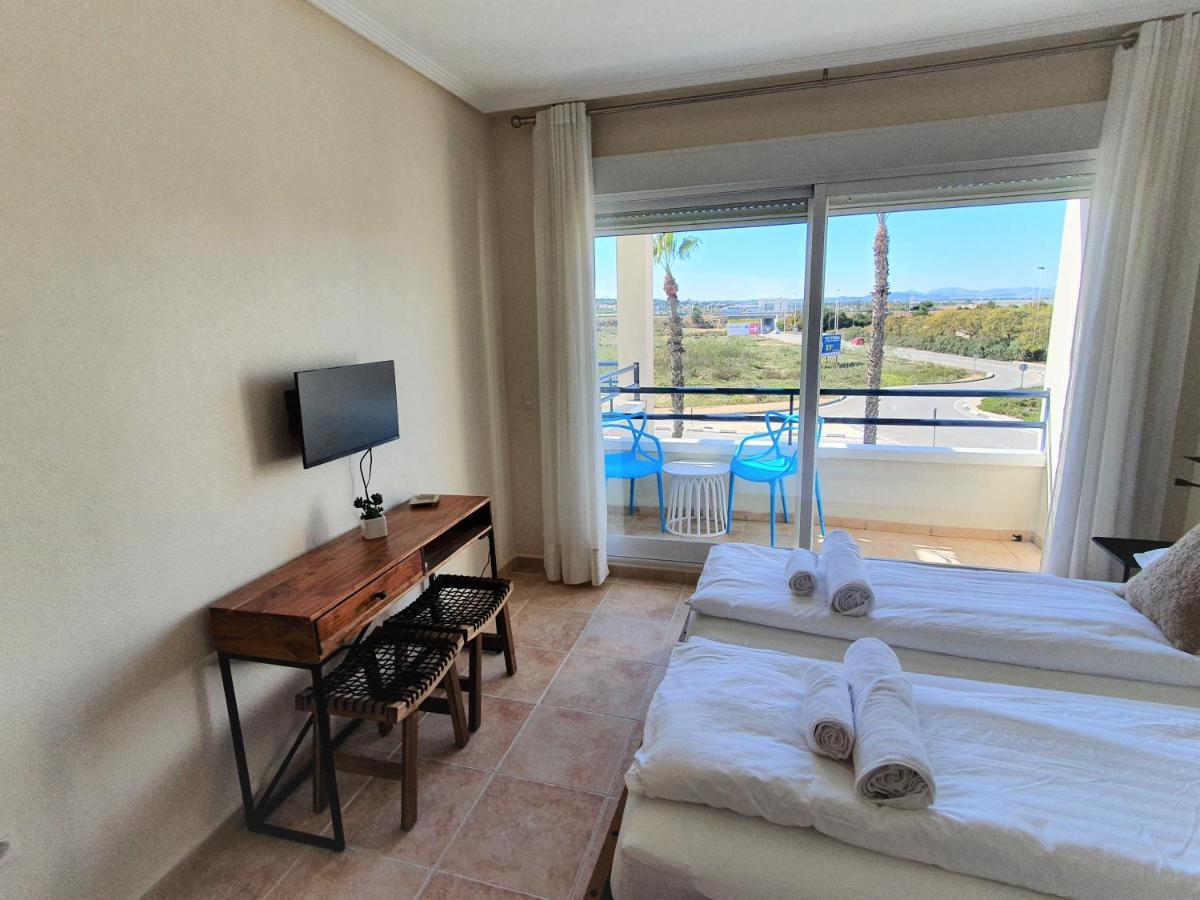 Appartamento Chilledholidays Torrevieja Esterno foto